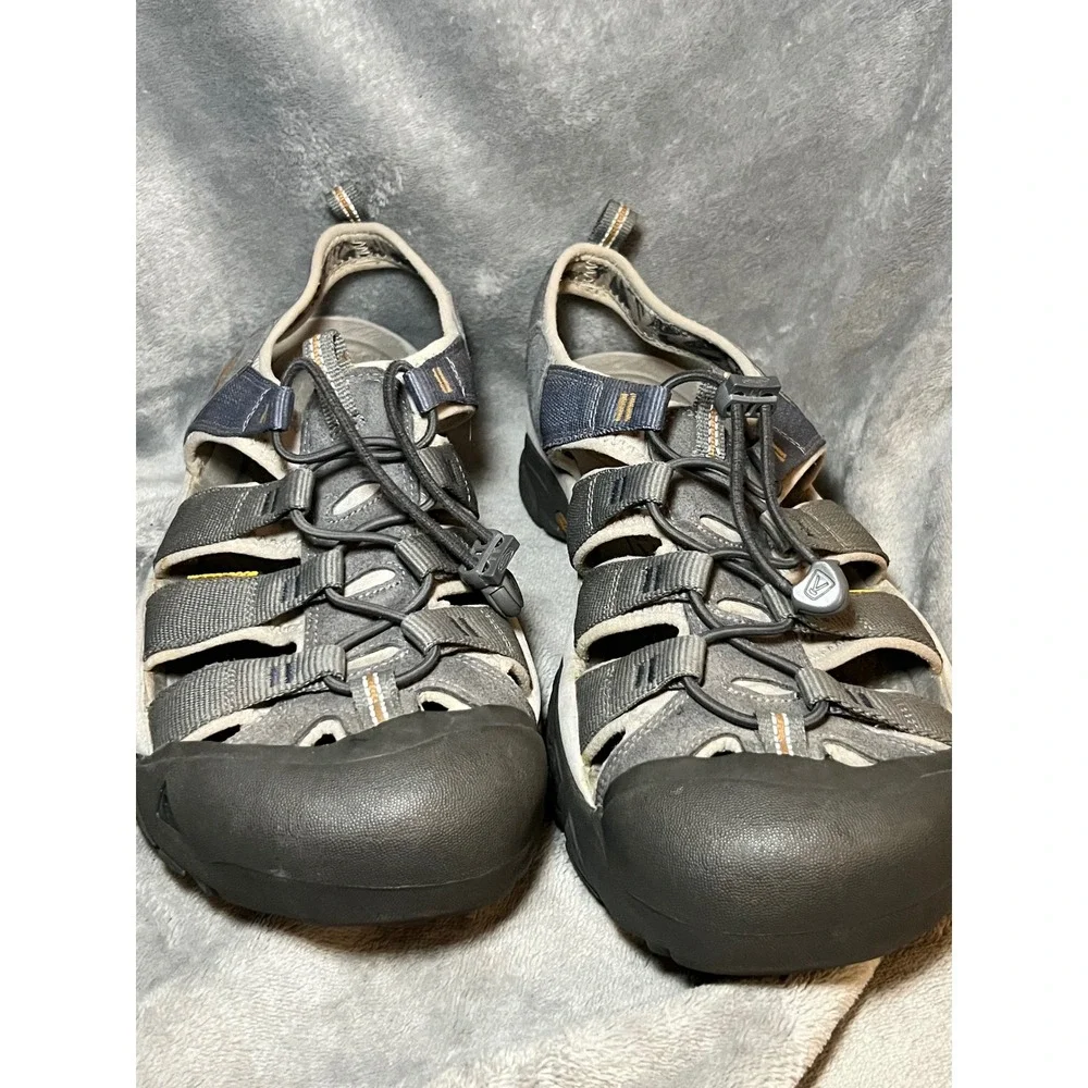 KEEN Newport H2 Gray Hiking Water Sandals Fisherman Shoes Mens 10 10.5